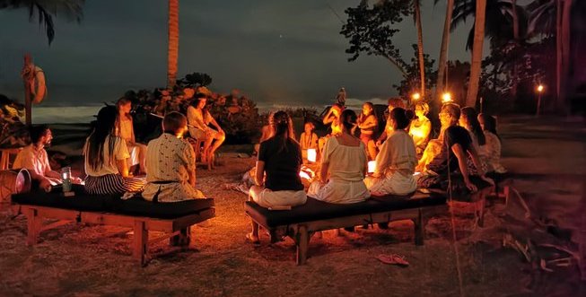 Ceremonia de Ayahuasca en la playa Costa Rica esikaro afinando el alma 